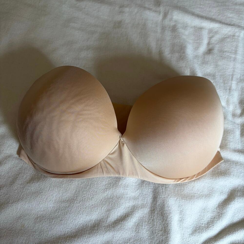 SKIMS Fits Everybody Strapless Bra Sand Nude Beige 38DD - No Straps